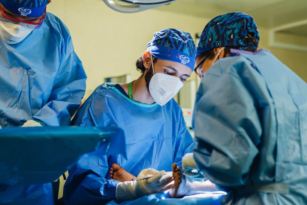 mercy-ships-blog-medical-capacity-building-doctor-mohamed-sabounji-feature